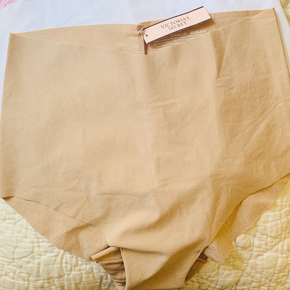 Victoria Secret Underwear - Picture 2 of 4